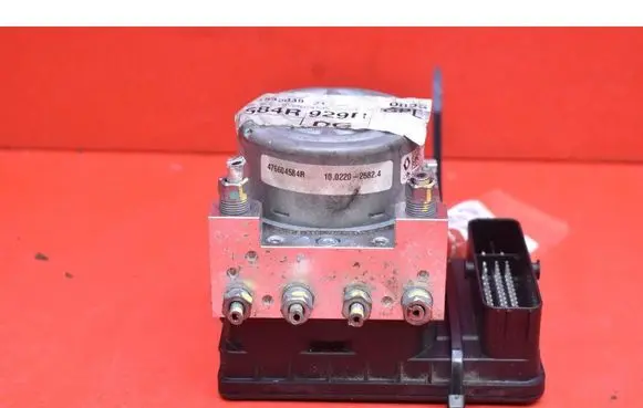 Dacia Sandero ABS Pump 476604584R