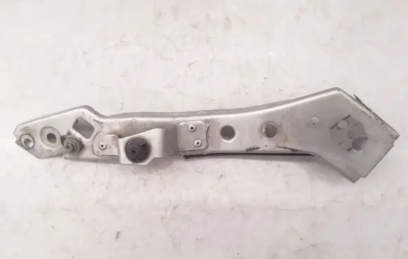 Renault Megane III Headlight/headlamp mounting bracket 6251306D