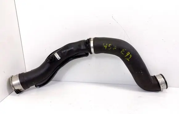 Intercooler hose/pipe