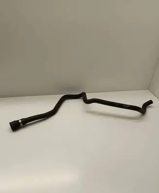 BMW 5 E39 Engine coolant pipe/hose 8378952