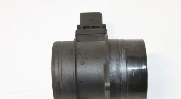 Skoda Octavia Mk2 (1Z) Mass air flow meter 00C267046