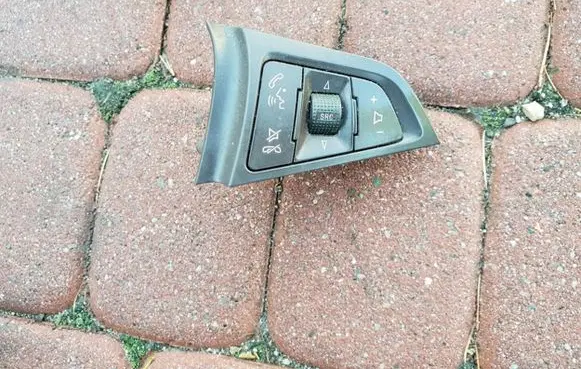 Opel Insignia A Multifunctional control switch/knob 13268687