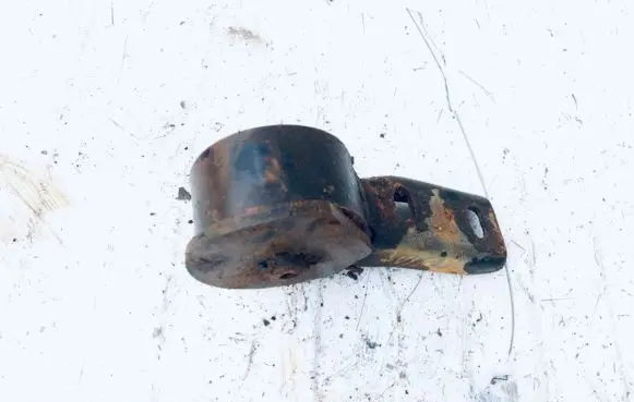 Suzuki Swift Cultus Engine mount bracket