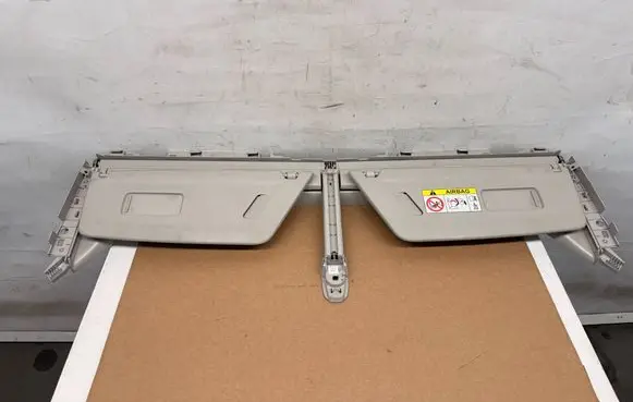 Citroen C4 II Picasso Sun visor C4PICDASZ123 98018897BJ