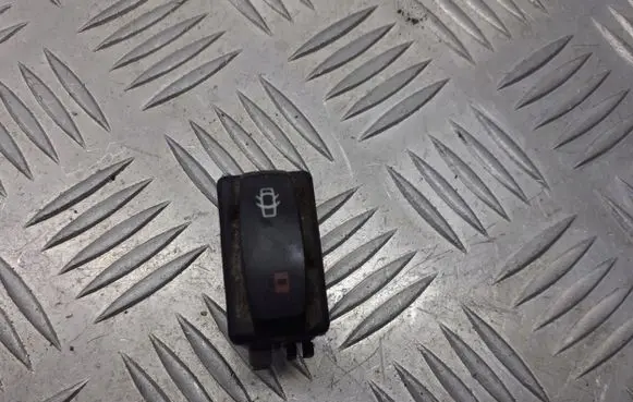 Renault Laguna II Central locking switch button 28082