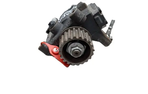 Renault Kadjar Fuel injection high pressure pump S27639343 H8201100115