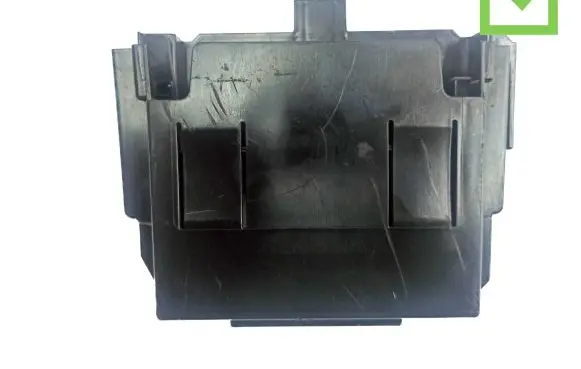 Mercedes-Benz CLS C219 Other engine bay part A2115458340