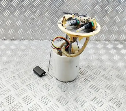Mercedes-Benz CLA C117 X117 W117 In-tank fuel pump A2464701494