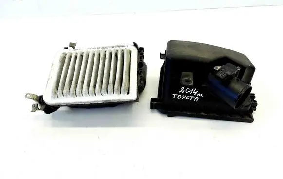 Air filter box