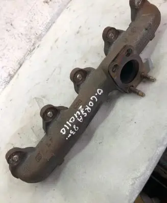 Opel Corsa F Exhaust manifold