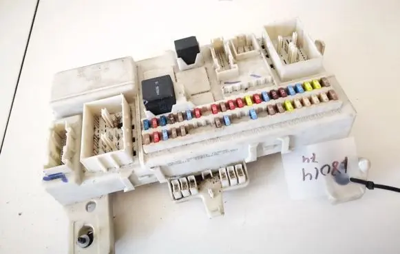 Volvo S40 Fuse box set 30765015 160806