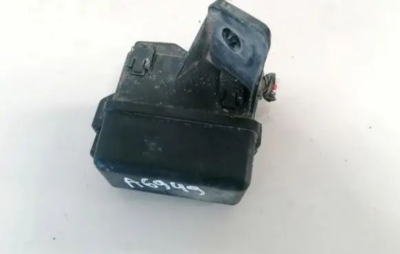 Toyota Yaris Fuse box set 8266252310 82662-52310
