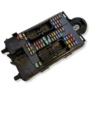 Volvo S90, V90 Fuse module 31682732 K067R
