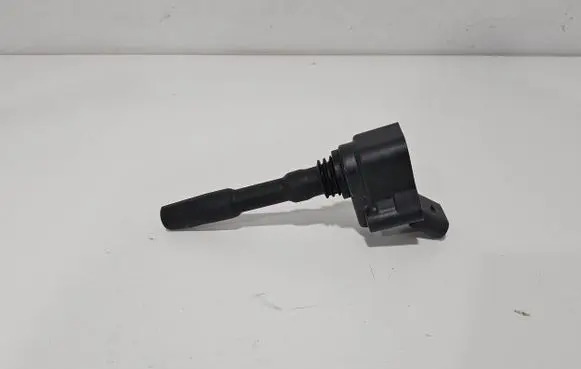 Audi S5 F5 High voltage ignition coil 06H905110P 06H905110