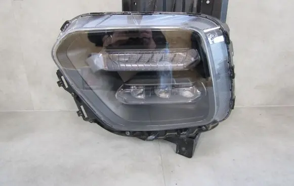 KIA Soul Headlight/headlamp 92201J2 1920