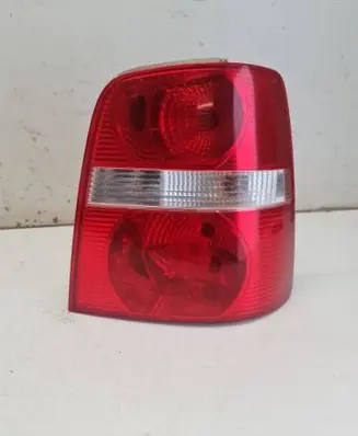 Volkswagen Touran I Rear/tail lights 1T0945096