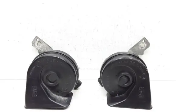 Volvo S80 Horn signal 31276806 31276805