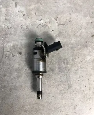 Hyundai Ioniq Fuel injector 3531003HC0 904180012