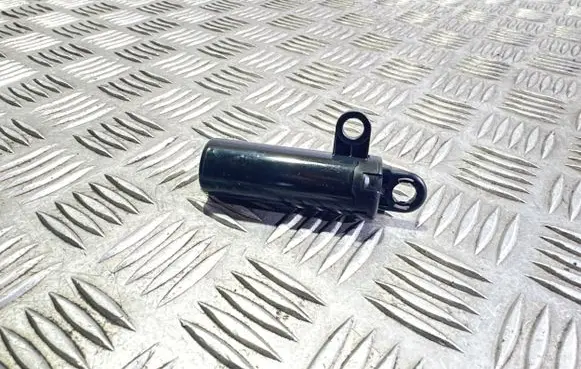 Suzuki SX4 S-Cross Glovebox shock absorber NF1466V NF24G6W
