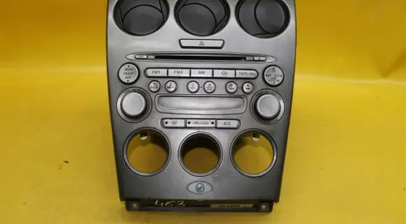 Mazda 6 Climate control unit FF011068B