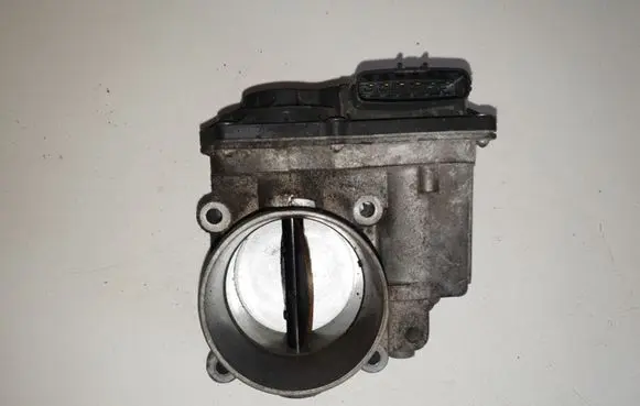 Subaru Impreza III Throttle valve 6112AA260