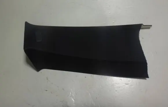 BMW X3 E83 (C) pillar trim 3330489 3330489MCARS