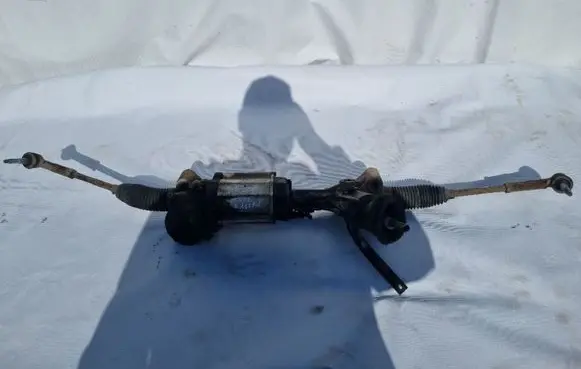 Opel Astra J Steering rack 7805501451