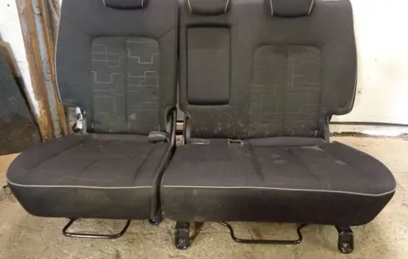 KIA Venga Rear seat 