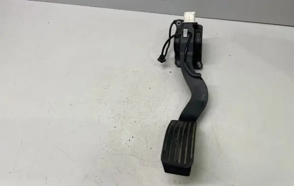 Citroen C4 I Accelerator throttle pedal 0280755001 9650889180