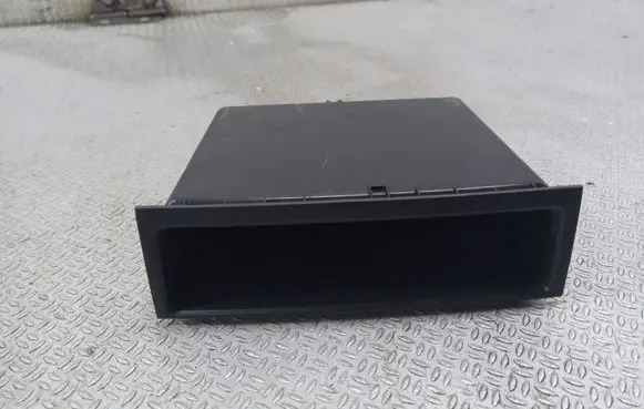 Skoda Fabia Mk1 (6Y) Dashboard storage box/compartment 6Y0862839