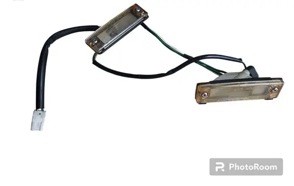 Toyota Corolla Verso E121 Number plate light