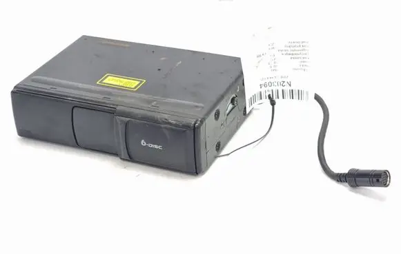 Audi A6 S6 C5 4B CD/DVD changer 4B0035111