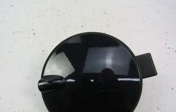 Opel Corsa D Fuel tank cap trim