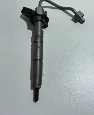 Mercedes-Benz C W204 Fuel injector A6420701187
