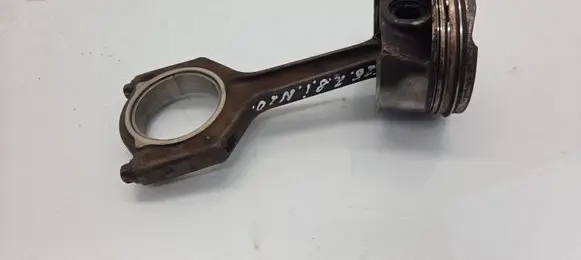 BMW X4 F26 Piston with connecting rod 7846593