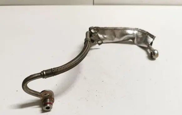 Volkswagen Eos Turbo turbocharger oiling pipe/hose