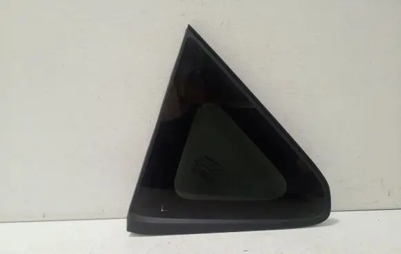 Subaru Impreza VI Rear side window