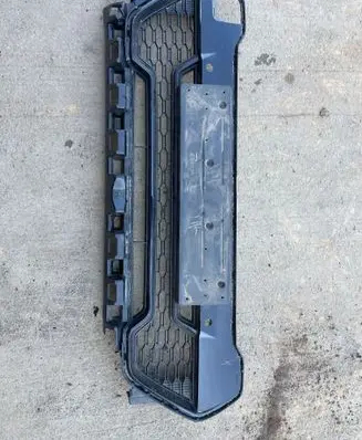 BMW X1 U11 Front bumper lower grill 51119881918 9161886