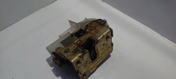 Renault Espace III Front door lock