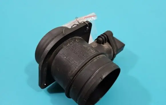 Skoda Roomster (5J) Mass air flow meter 0281002531 IMPRK1361190