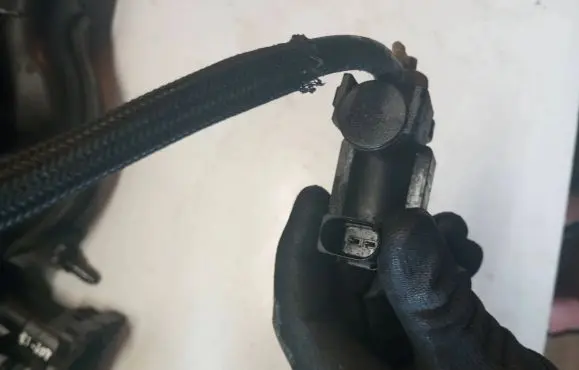 Volvo XC60 Turbo solenoid valve 31339808
