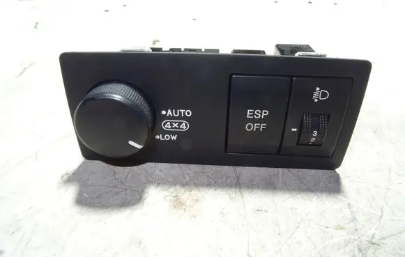 KIA Sorento ESP (stability program) switch 211000245 200008207 751000080