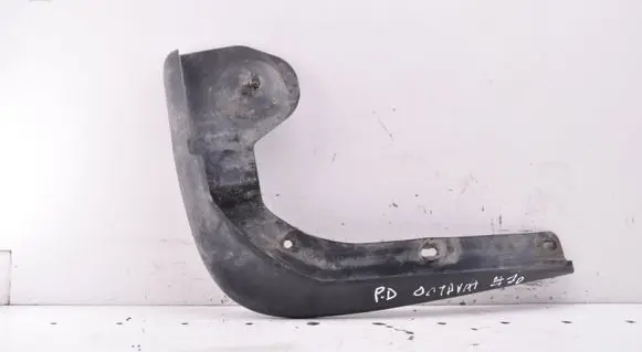 Skoda Octavia Mk2 (1Z) Front mudguard 1Z0821820A