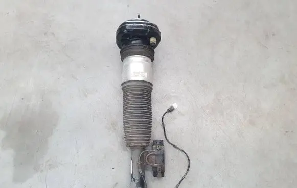 BMW 7 G11 G12 Rear shock absorber/damper