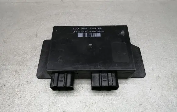 Volkswagen Golf IV Comfort/convenience module 1J0959799AH