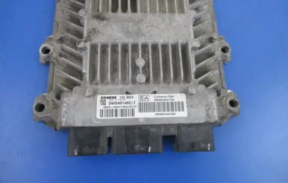 Citroen Berlingo Engine control unit/module ECU SW9653647780