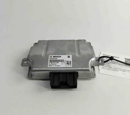 Maserati Quattroporte Voltage converter/converter module 56029583AB