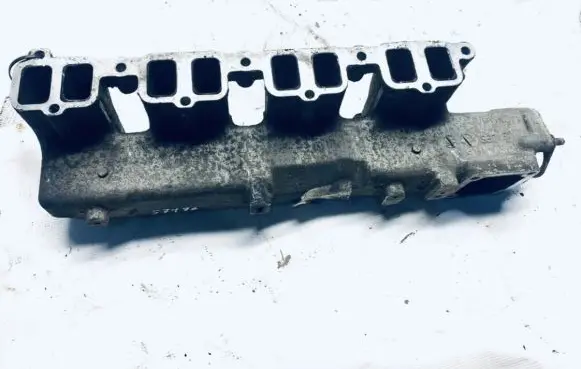 KIA Carnival Intake manifold