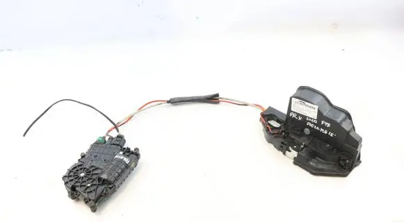 BMW M6 Front door soft close latching motor 7276319 A053702 51217276319
