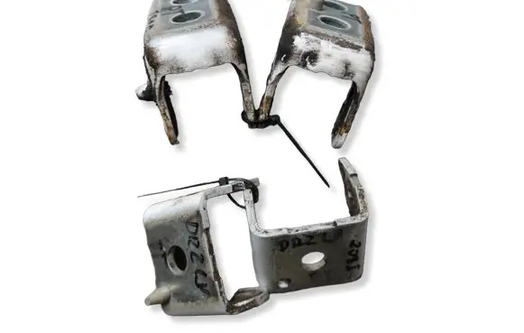 Peugeot 208 I Rear door hinge set 